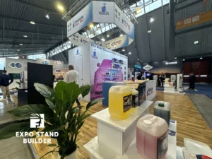 MODULARE AUFBAU FÜR DIE UNITI EXPO IN STUTTGART 30