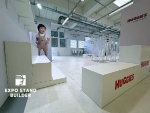 КАСТОМИЗИРОВАННЫЙ МОДУЛЬНЫЙ СТЕНД ДЛЯ ВЫСТАВКИ SUPREME KIDS 32