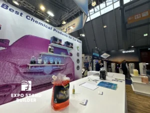 MODULARE AUFBAU FÜR DIE UNITI EXPO IN STUTTGART 11