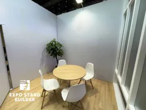 ВЫСТАВОЧНЫЙ СТЕНД ДЛЯ ECTRIMS В БАРСЕЛОНЕ 51
