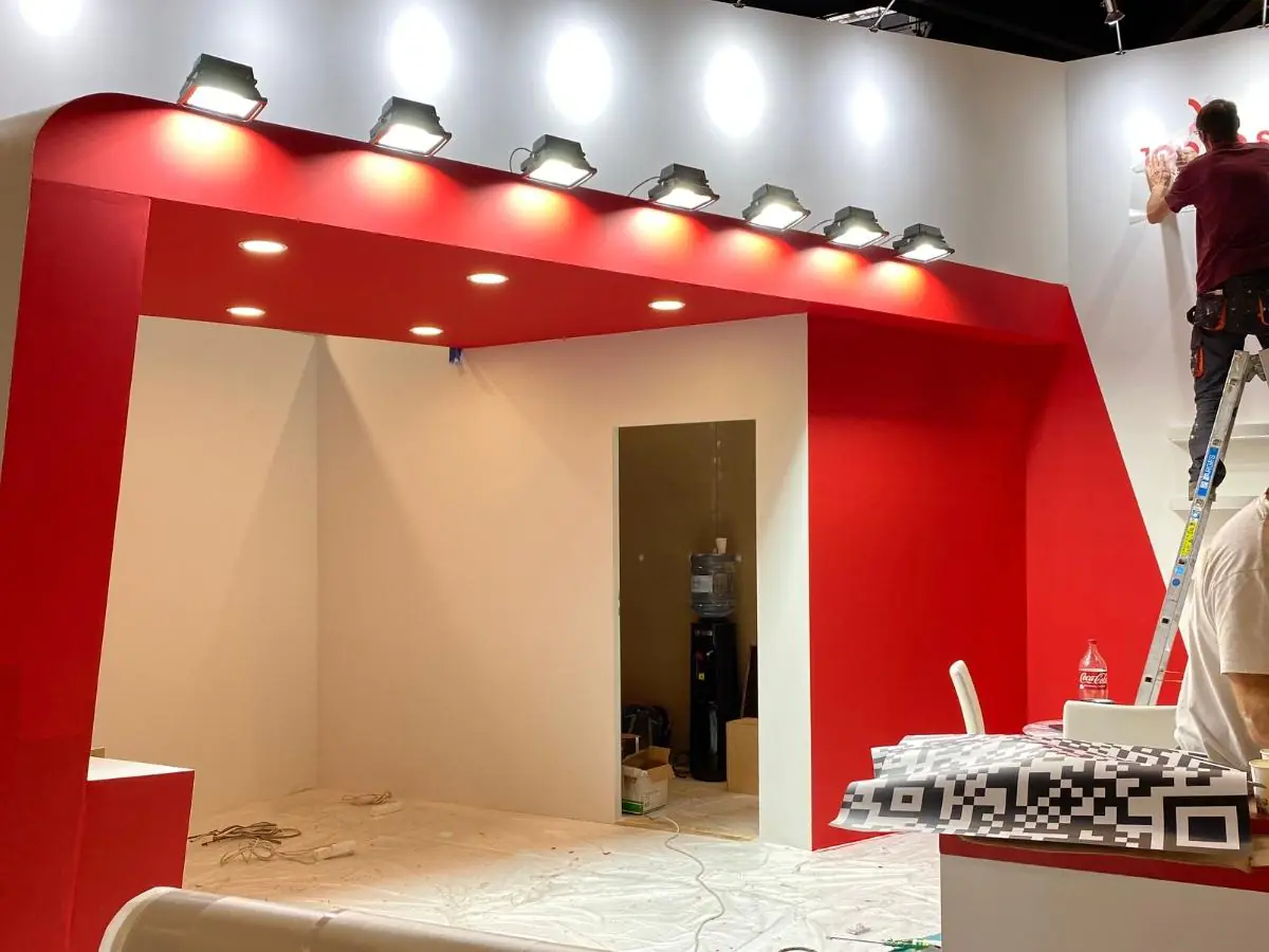Fiera Milano build-up in Milan by an exhibition stand builder in Milan with on-site installation coordination
