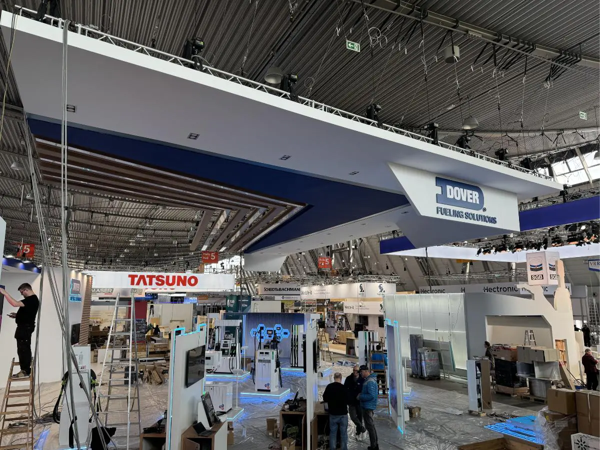 Stand installation at Los Angeles Convention Center by an exhibition stand builder in Los Angeles