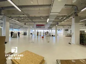 ВЫСТАВОЧНЫЙ СТЕНД РАЗМЕРОМ 300 м² ДЛЯ HADDAD BRANDS 25