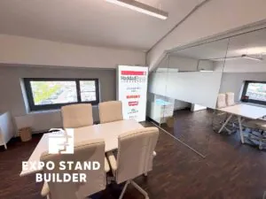 DESIGN UND BAU EINES TEMPORÄREN SHOWROOMS IN DÜSSELDORF FÜR DEN EINZELHANDEL 112