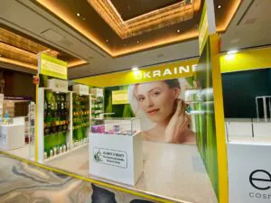 TRADE SHOW BOOTH IDEAS FOR THE BEAUTY INDUSTRY 20