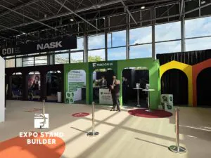 ЗАСТРОЙКА МОДУЛЬНОГО СТЕНДА ДЛЯ КОНФЕРЕНЦИИ IMPACT CEE 11