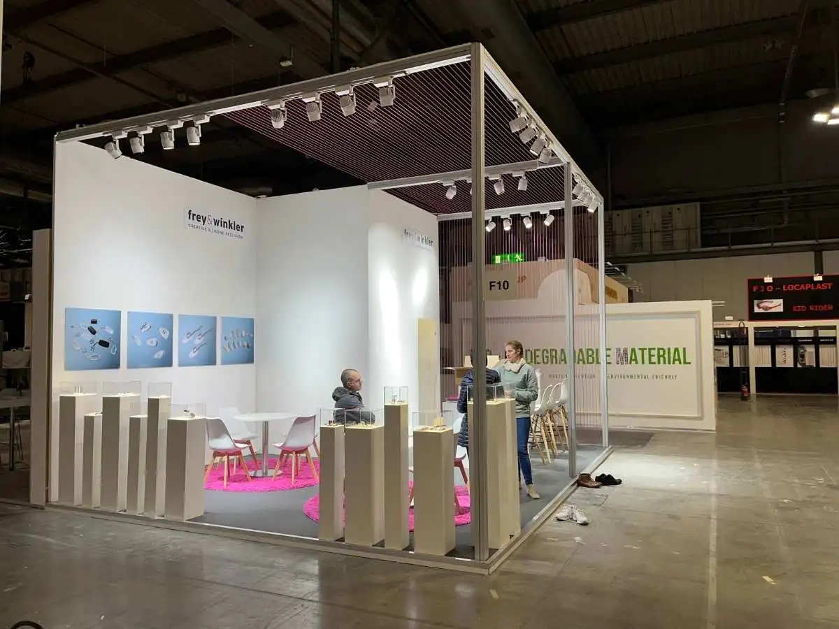 BITEC build-up in Bangkok with on-site coordination by an exhibition stand builder in Bangkok