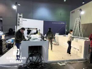 INDIVIDUELLER MESSESTAND AUF DER LIGHT + BUILDING IN FRANKFURT 32