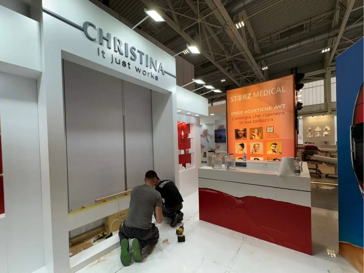 Stand installation at Brussels Expo in Brussels with transport and dismantling coordination
