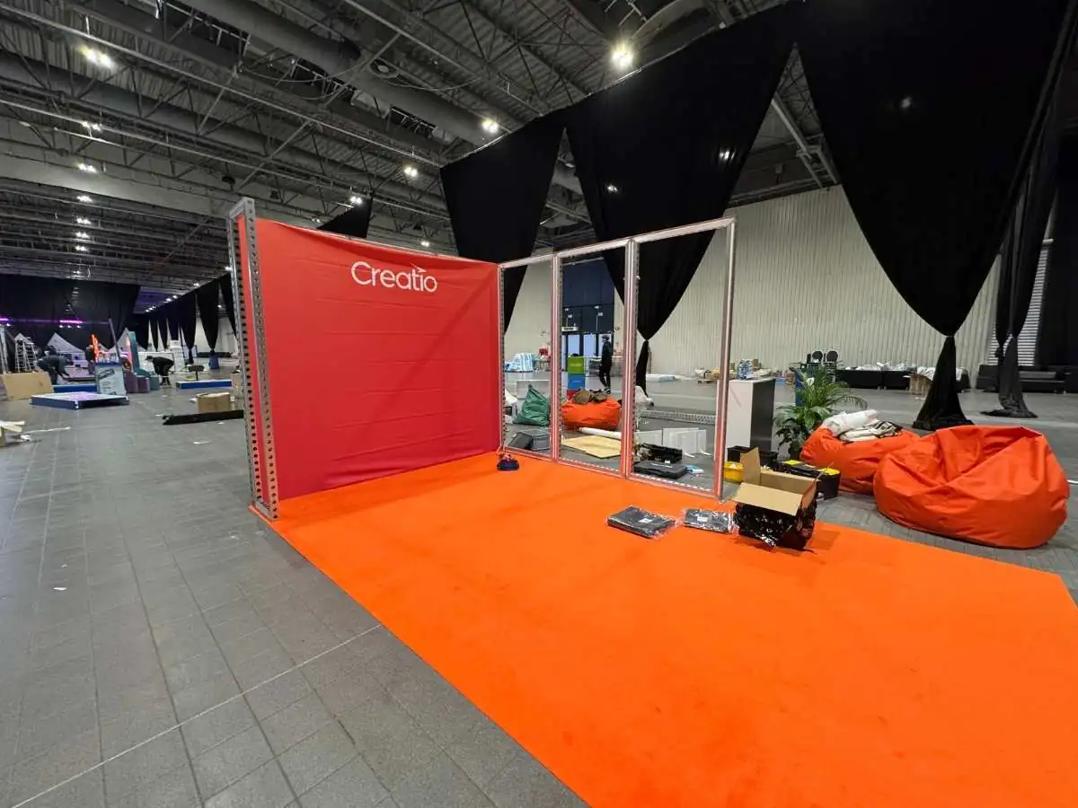 Stand installation at NürnbergMesse in Nuremberg with transport and dismantling coordination