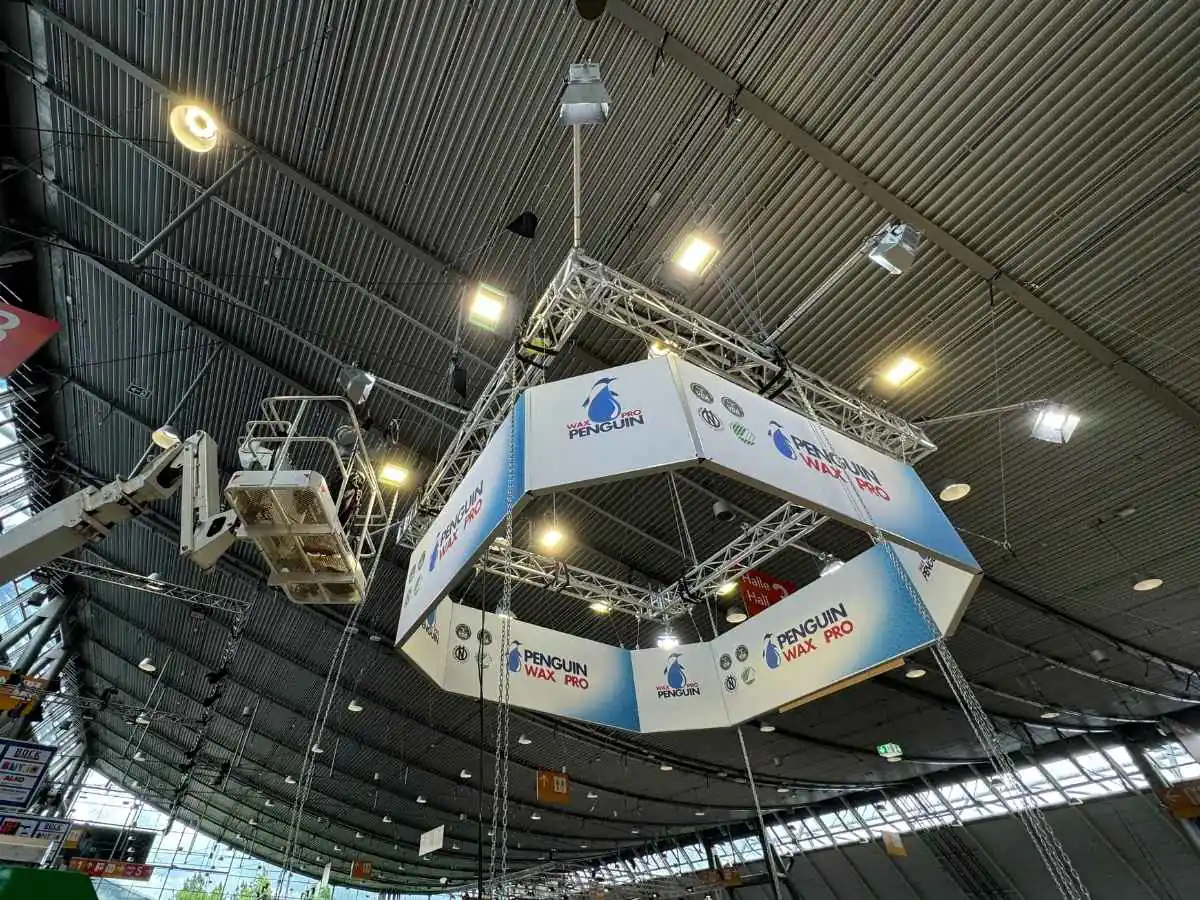Rotterdam Ahoy stand installation in Rotterdam with transport and dismantling coordination by a booth builder