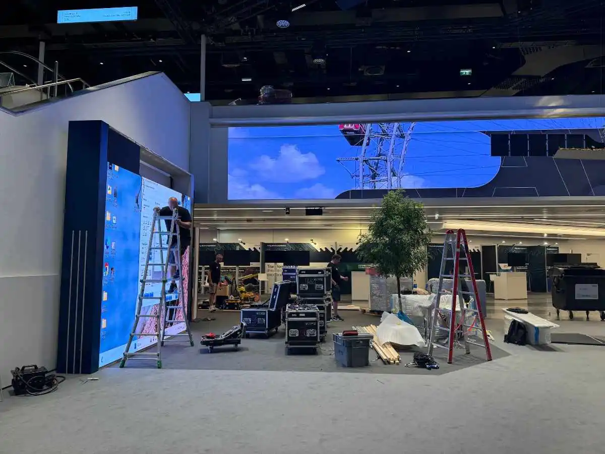 Build-up at Tampere Exhibition and Sports Centre by a stand contractor in Tampere with installation coordination