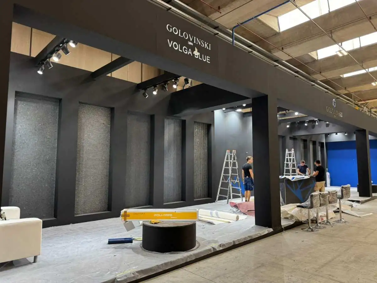 Stand installation at Messe Stuttgart by an exhibition stand builder in Stuttgart
