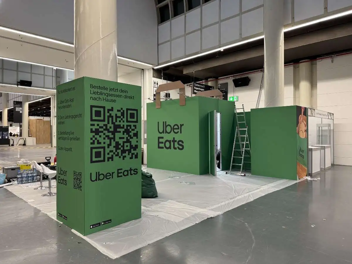 Blaisdell Exhibition Hall in Honolulu with stand build-up and dismantling coordination by ESBAU