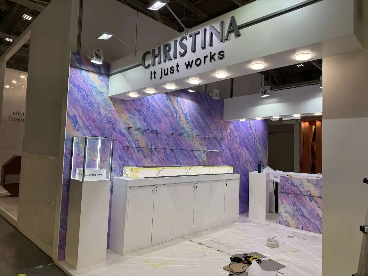 BITEC Bangkok stand installation by an exhibition stand builder in Bangkok with on-site approval coordination