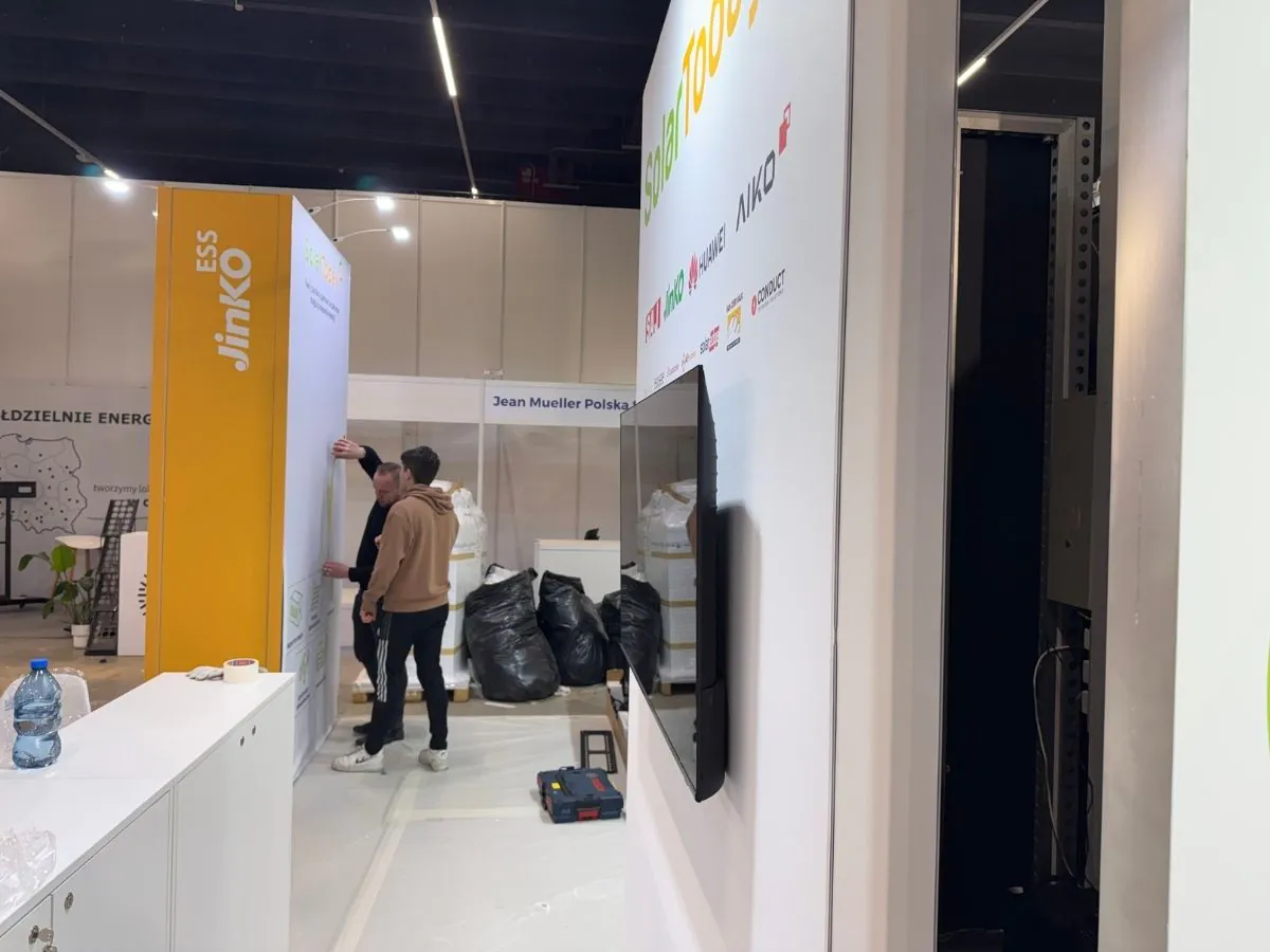 Bexco stand installation in Busan with transport and dismantling coordination by a booth builder