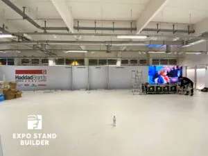 ВЫСТАВОЧНЫЙ СТЕНД РАЗМЕРОМ 300 м² ДЛЯ HADDAD BRANDS 103