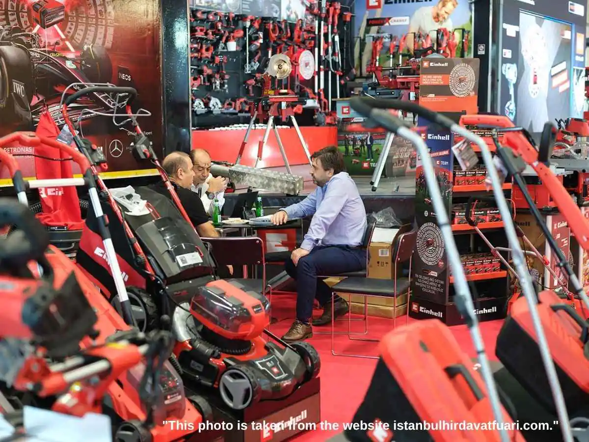 Exhibition stand at Istanbul Hardware Fair  2026 in Istanbul with fastener display and meeting area