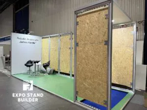 MODULARER MESSESTAND AUF DER REBUILD UKRAINE 42