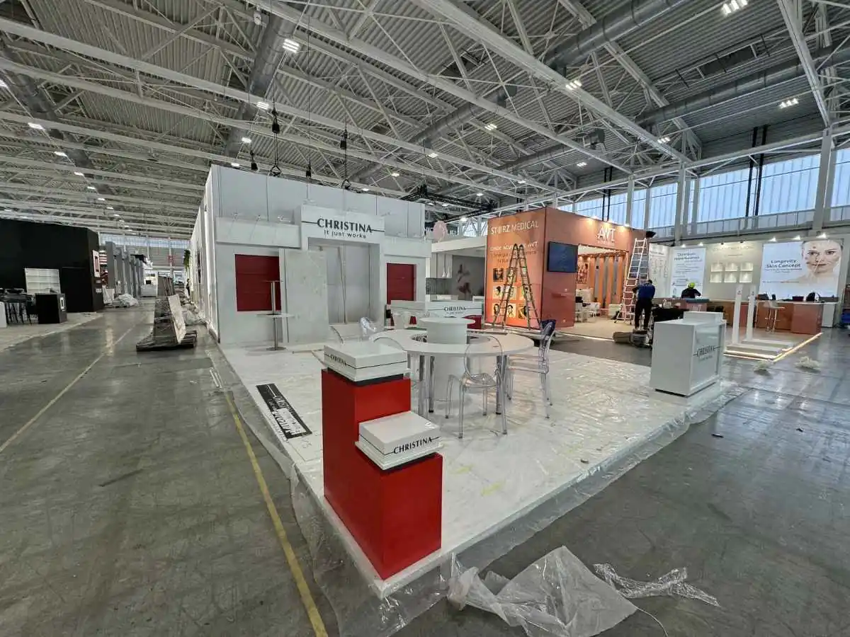 Stand installation at Amsterdam RAI in Amsterdam with logistics coordination by a booth builder