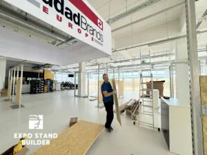 MESSESTAND FÜR DIE SUPREME KIDS MESSE 80