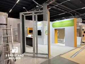 INDYWIDUALNE STOISKO MODUŁOWE NA TARGACH TECHNOLOGICZNYCH ENEX W KELCIE 32