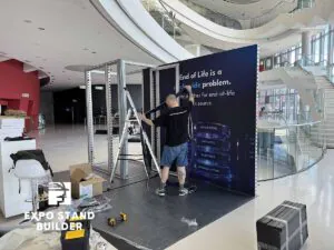 ECO-FRIENDLY EXHIBIT BOOTH FOR DEVOXX POLAND 40