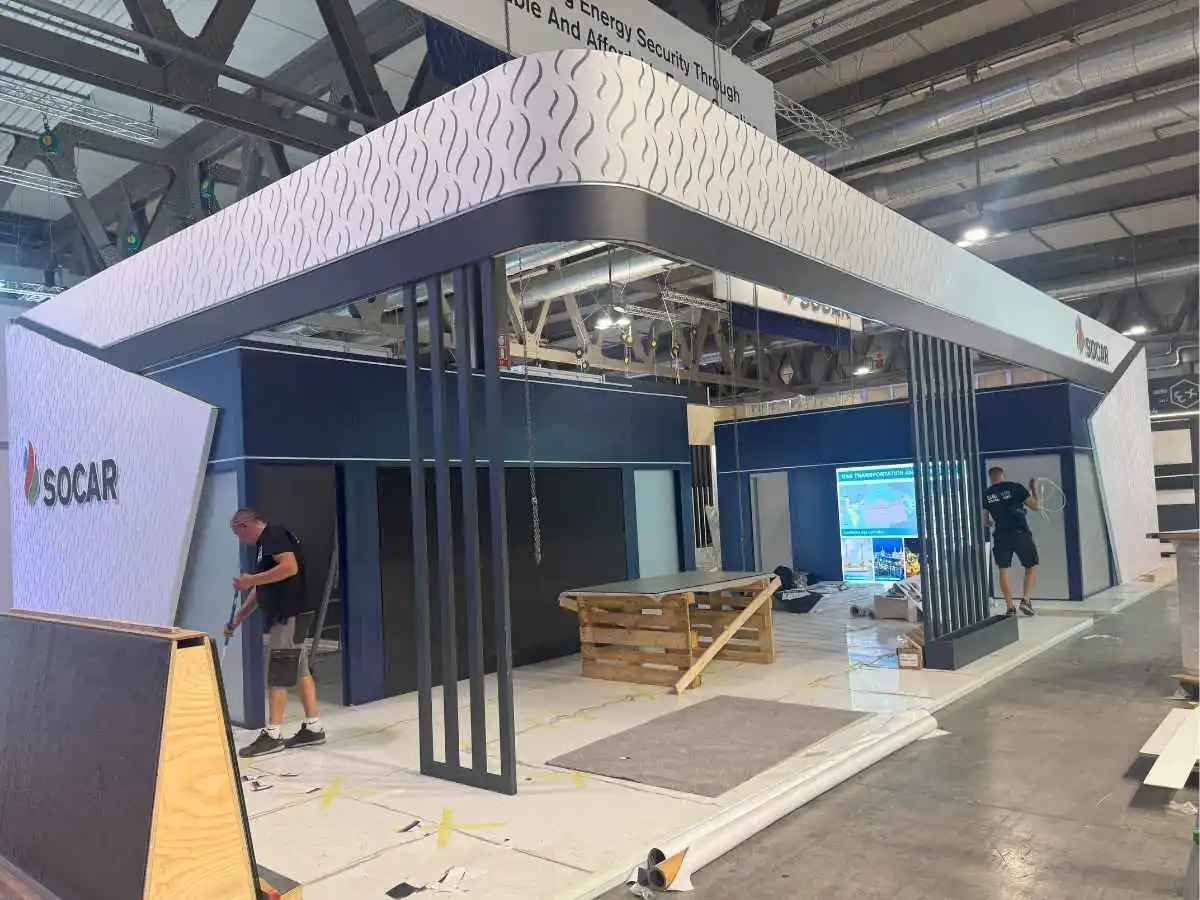 Build-up at Brno Exhibition Centre in Brno with on-site coordination by a stand contractor