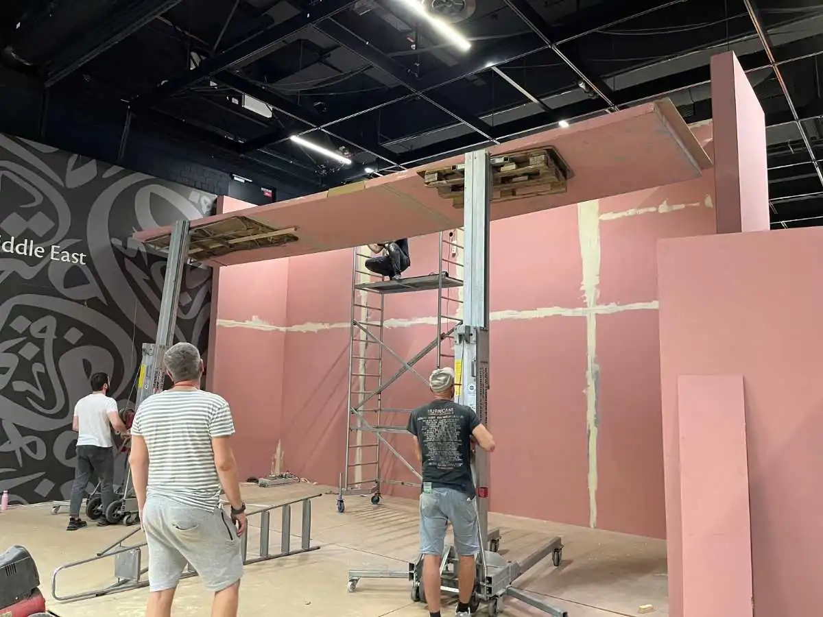 Brabanthallen s-Hertogenbosch build-up with on-site coordination by an exhibition stand builder in Hertogenbosch
