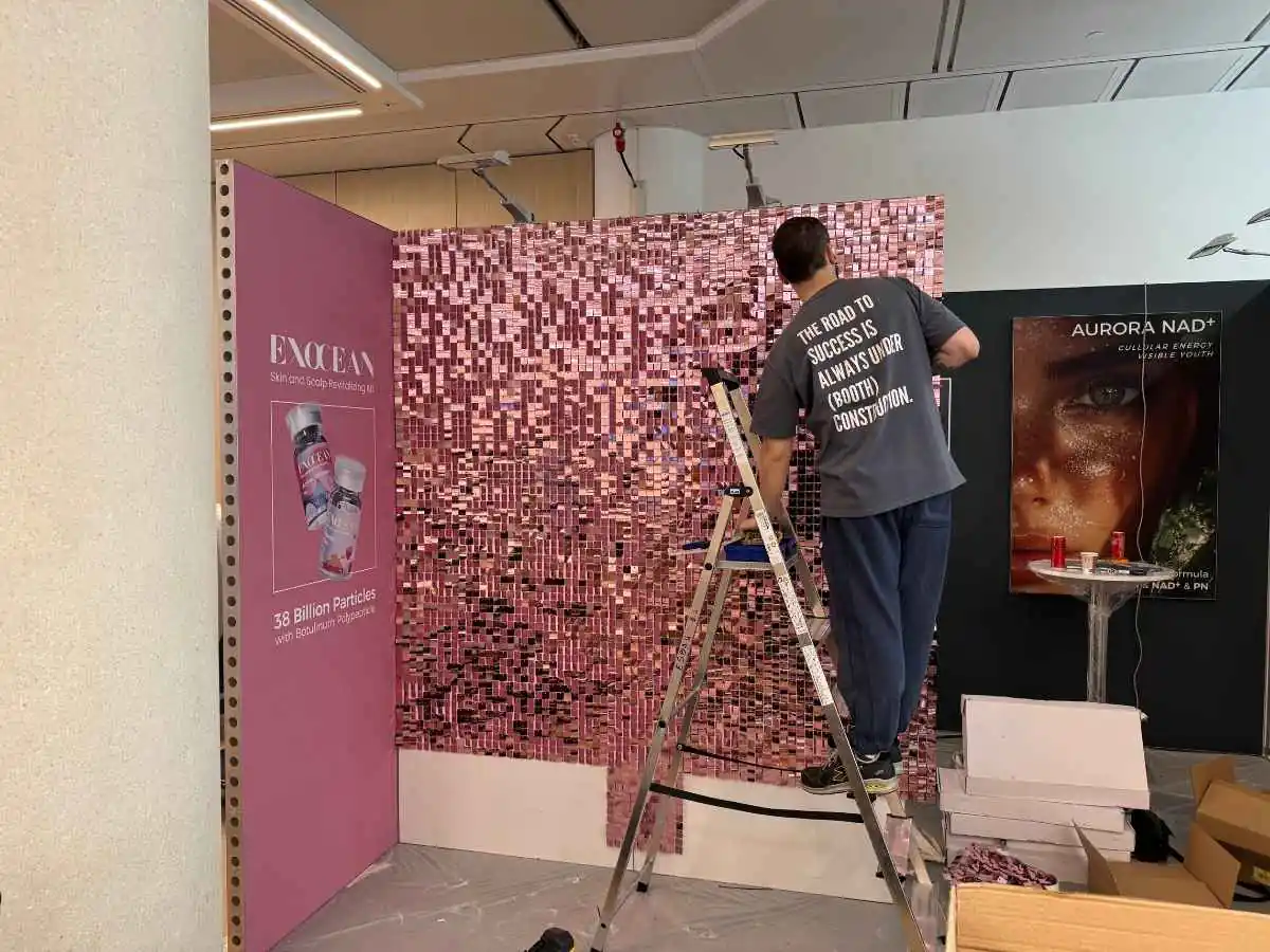ExCeL London build-up in London with installation coordination by a stand contractor