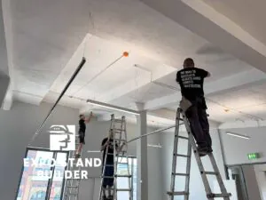 DESIGN UND BAU EINES TEMPORÄREN SHOWROOMS IN DÜSSELDORF FÜR DEN EINZELHANDEL 130
