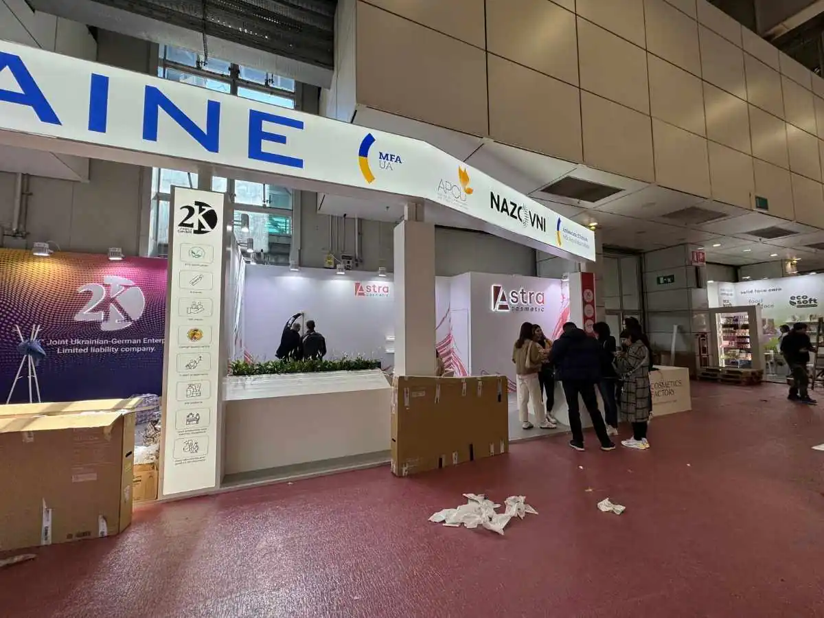 KINTEX build-up in Seoul with on-site coordination by an exhibition stand builder in Seoul