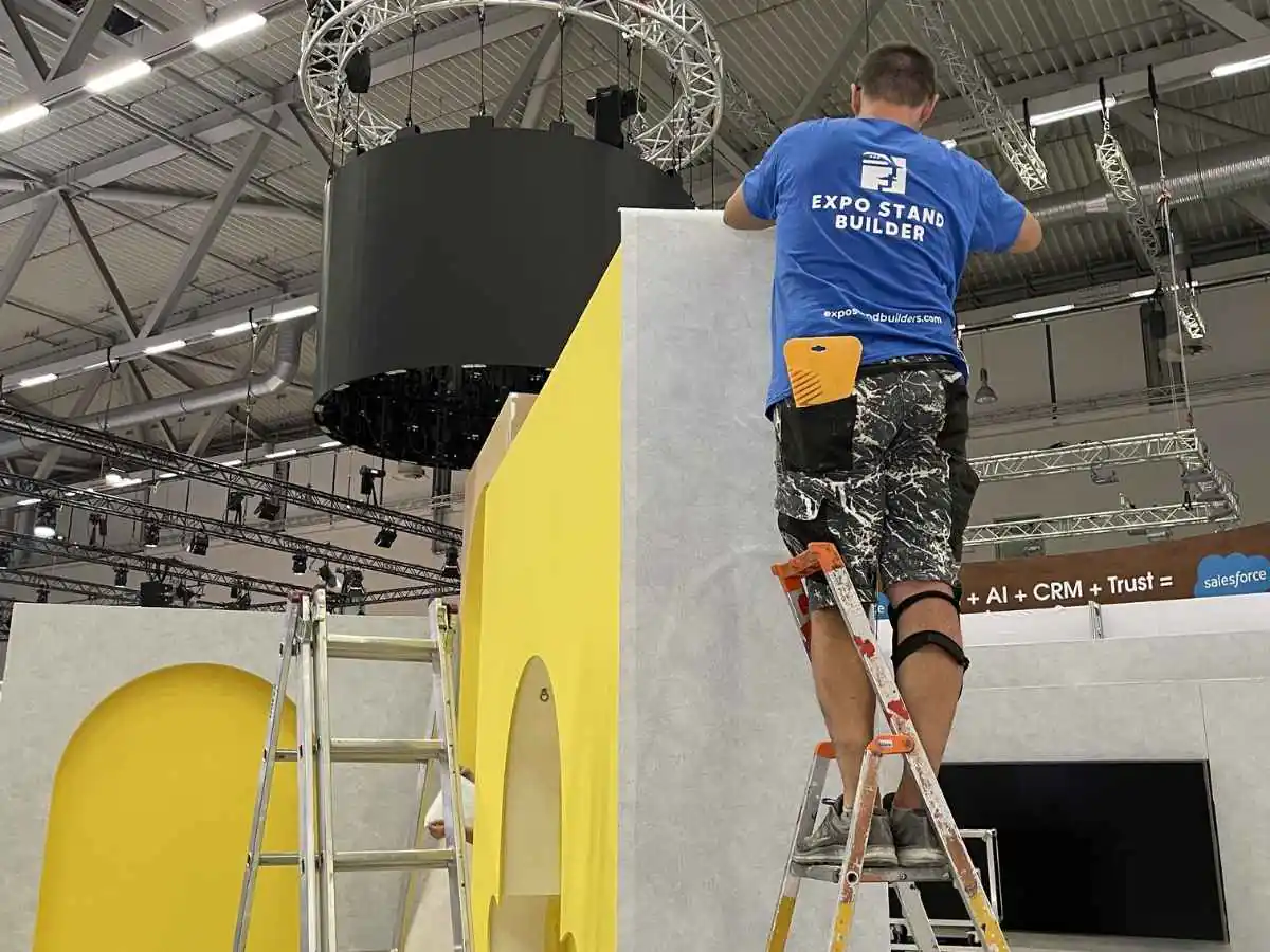 COEX Convention & Exhibition Center in Seoul with on-site stand installation and approval coordination