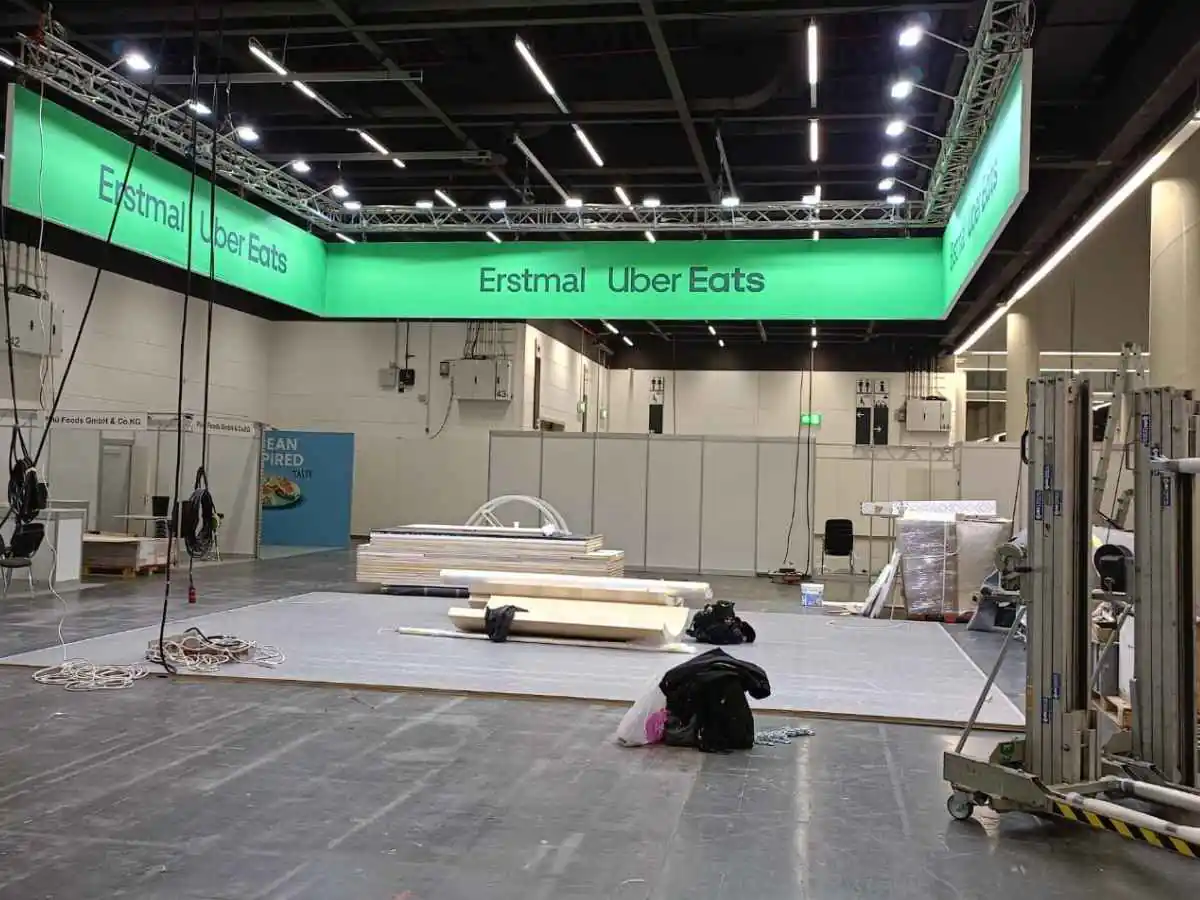 Fiera Milano build-up in Milan with exhibition stand contractor coordination and venue approval handling
