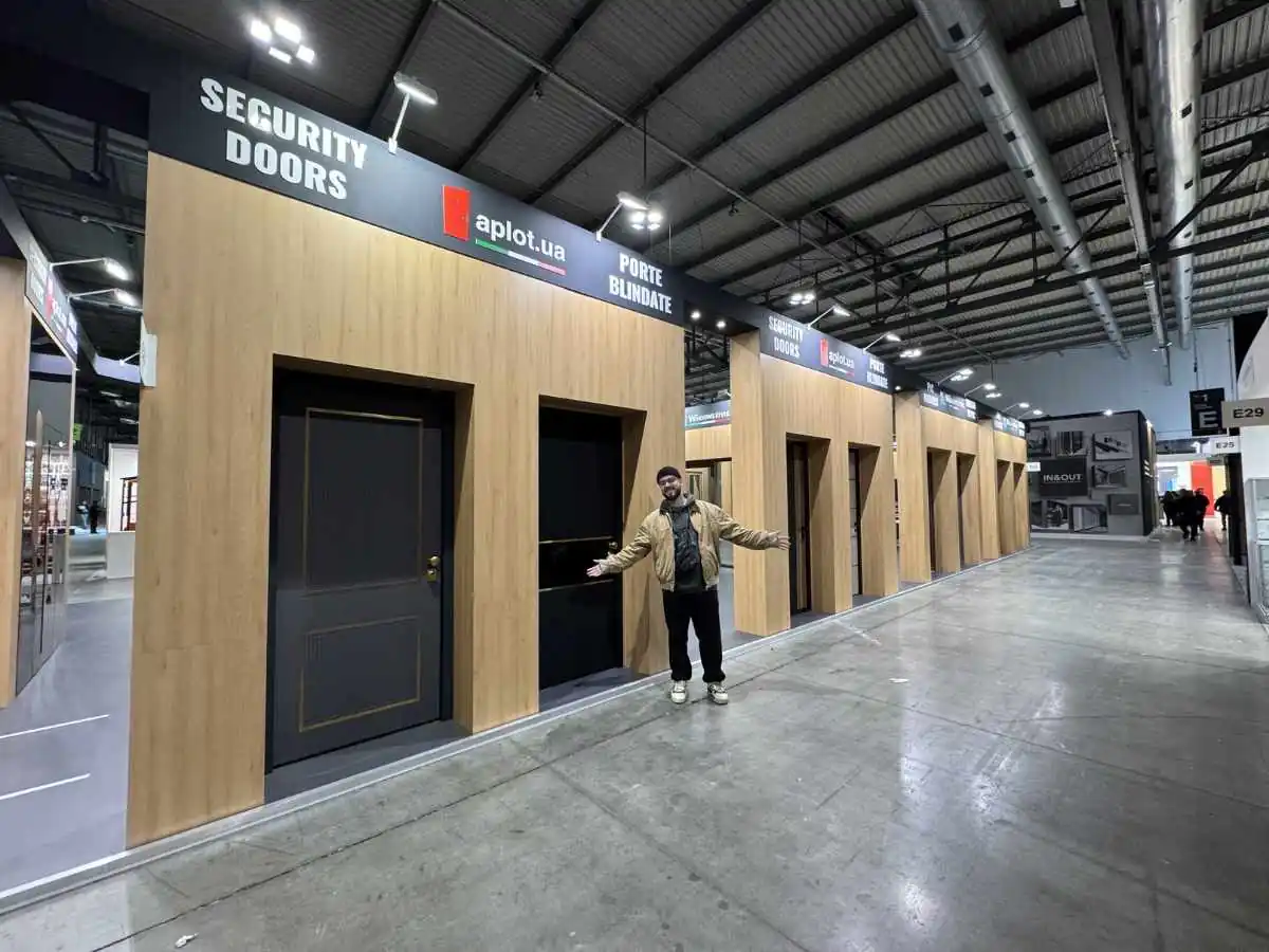 Messe Stuttgart build-up in Stuttgart with installation control by a booth builder