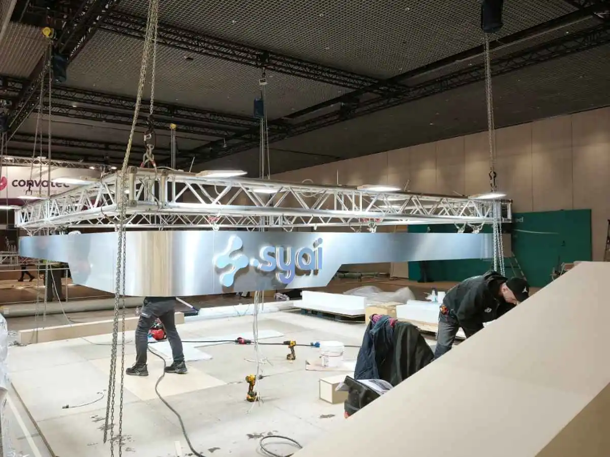 Stand installation at The Taste of Soul in Los Angeles with on-site coordination and build-up control