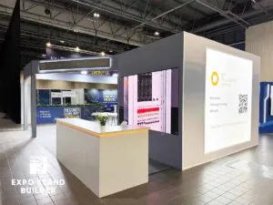 CONSTRUCTION OF A TAILOR-MADE EXHIBITION STAND FOR THE “REBUILD UKRAINE 2024” TRADE FAIR 20