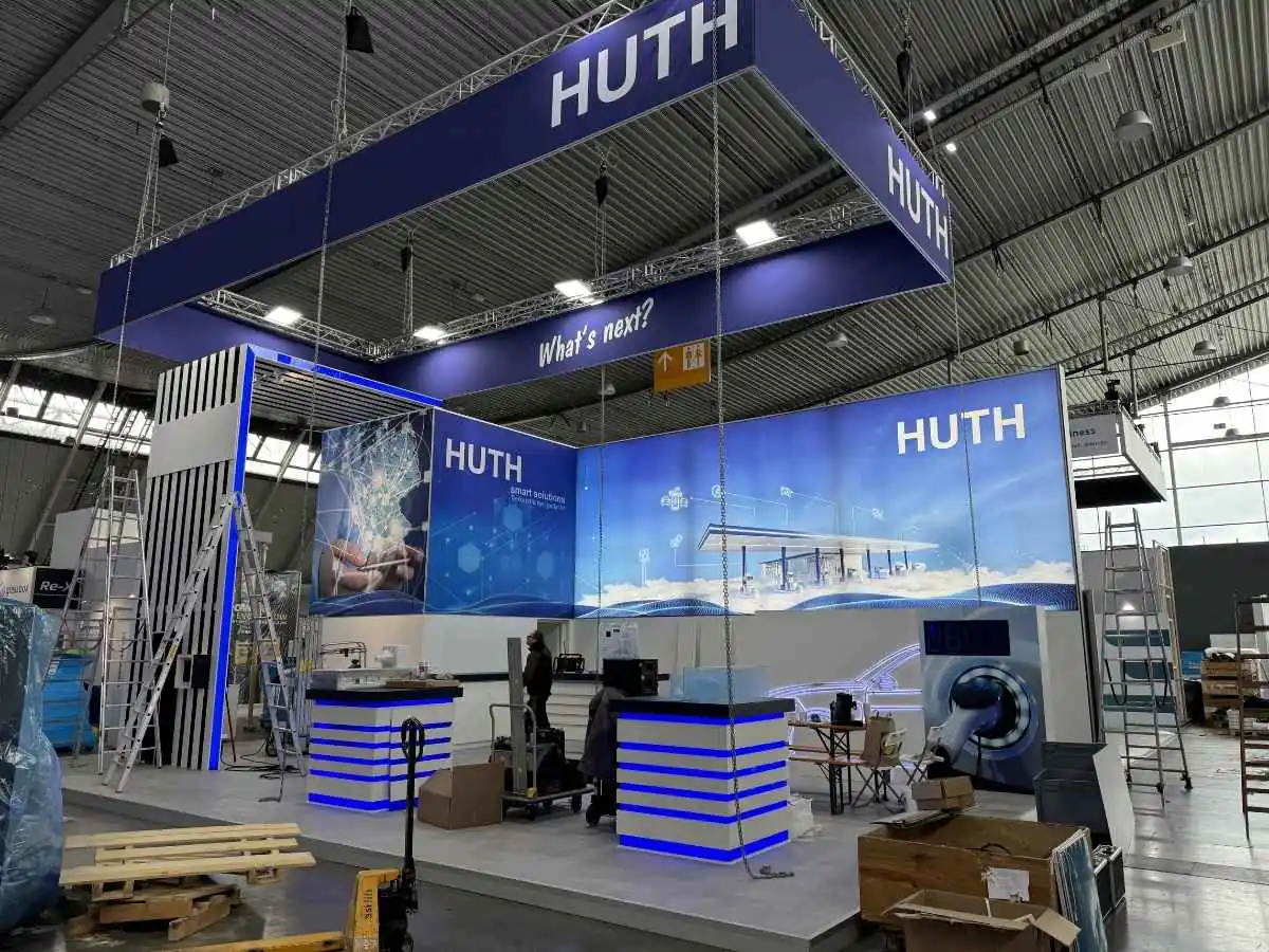 Messe Düsseldorf build-up in Dusseldorf with logistics support from an exhibition stand builder